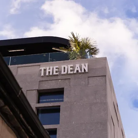 ホテル The Dean